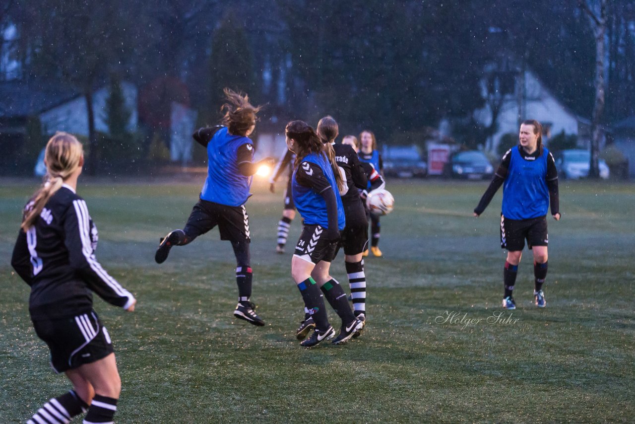 Bild 82 - Frauen SV Henstedt Ulzburg III - SG Weede/Westerrade : Ergebnis: 5:2